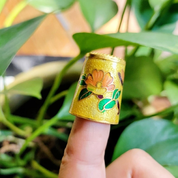 Vintage Floral Cloisonne Thimble - Picture 1 of 12